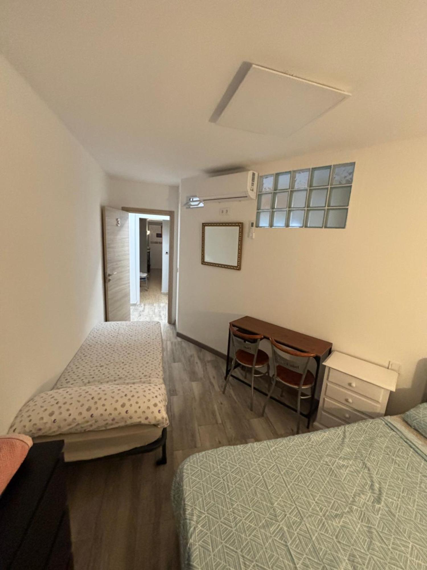 Habitacion En Playa Malvarrosa Accommodatie bij particulieren